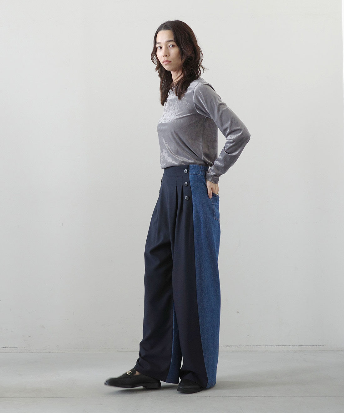 MEDE19F|クラッシュべロア調 トップスの会のコーディネート|モデル身長： 168cm　Mサイズ着用