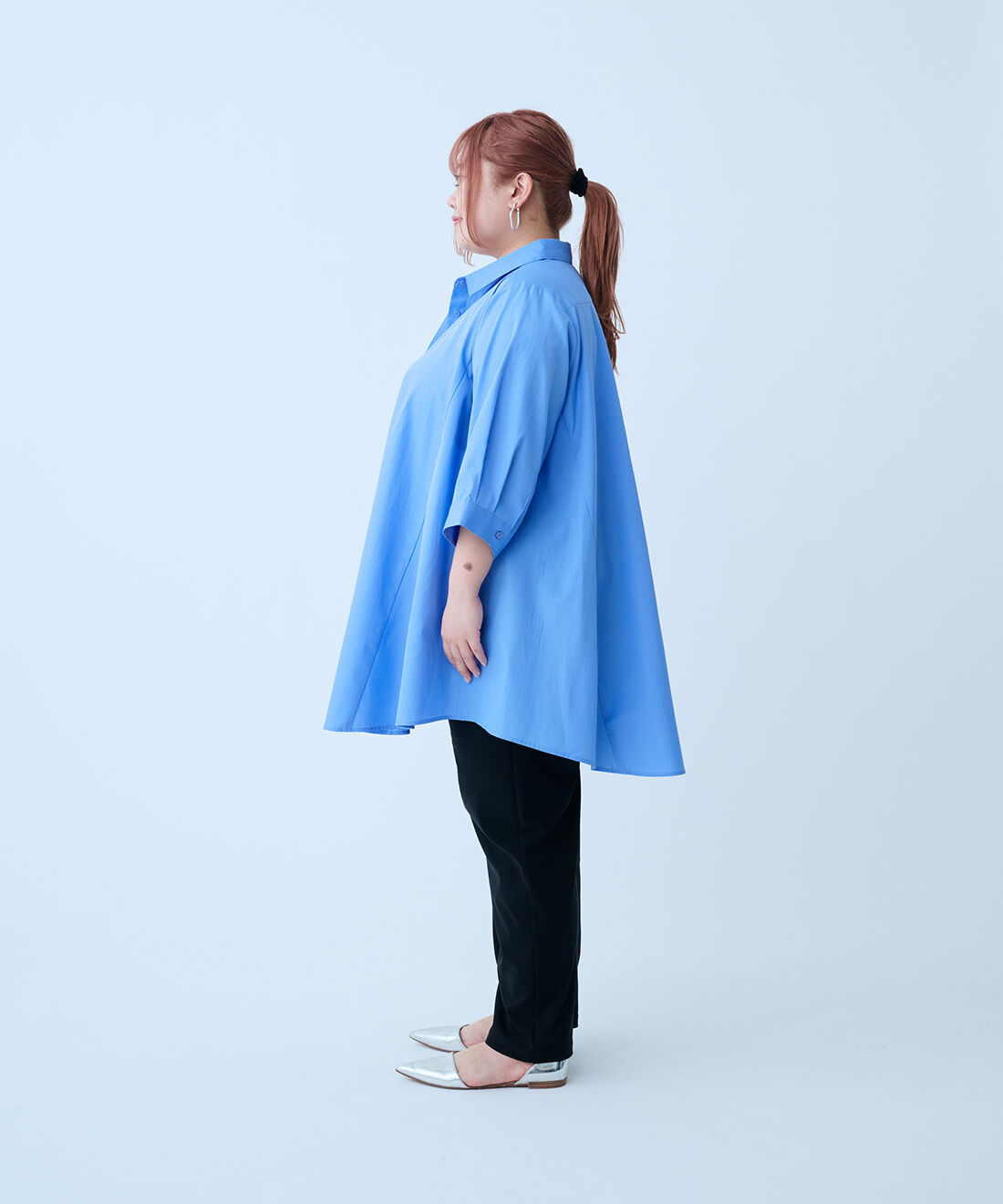 IEDIT|【LL～4Lの低身長/高身長さん向けサイズ】部分メッシュではき心地快適な細テーパードパンツ〈ブラック〉のコーディネート