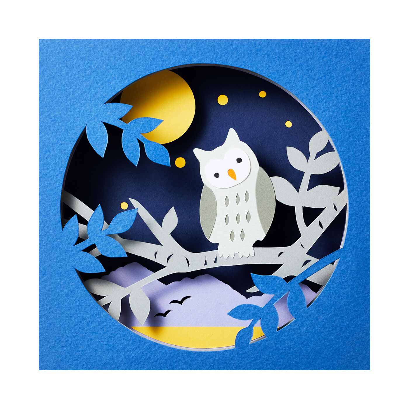 クチュリエ|【タイプが選べる】双眼鏡でのぞいた森の風景 紙の重なりで切り絵を楽しむペーパーアート|11:真夜中のフクロウ